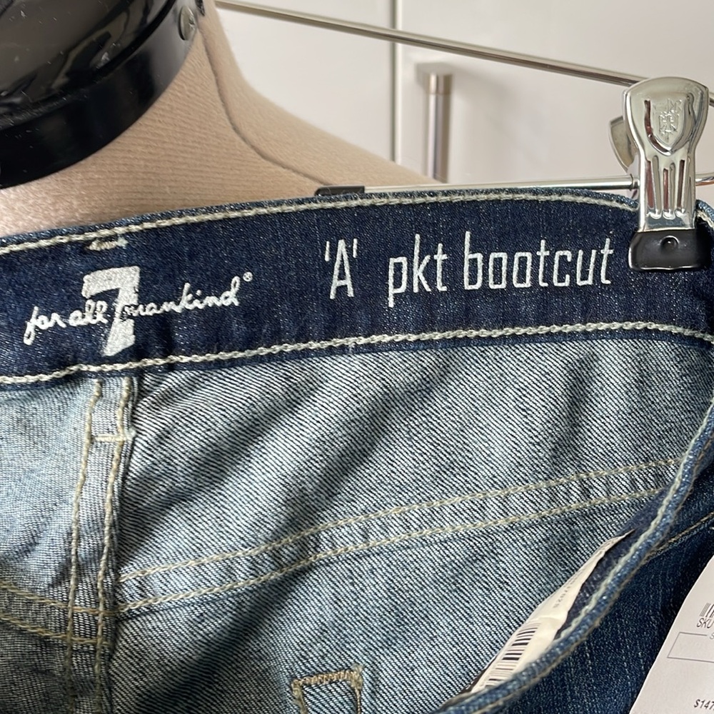 7 for all mankind Jeans in Navy Blue Size-32 NWT - Picture 15 of 17